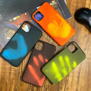 Thermochromic phone cover