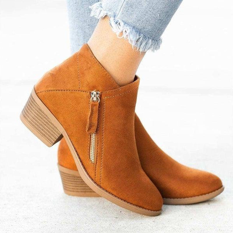 Ankle boots with hunting zipper and chunky heel for women