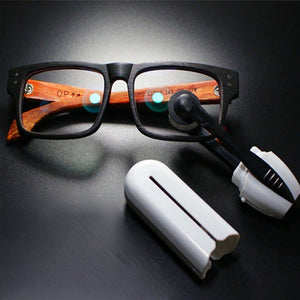 2 in 1 portable glasses cleaner