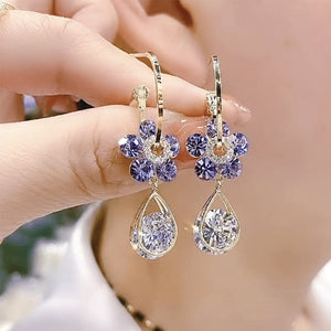 Flower crystal earrings 