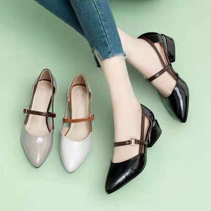 Soft leather sandals for women