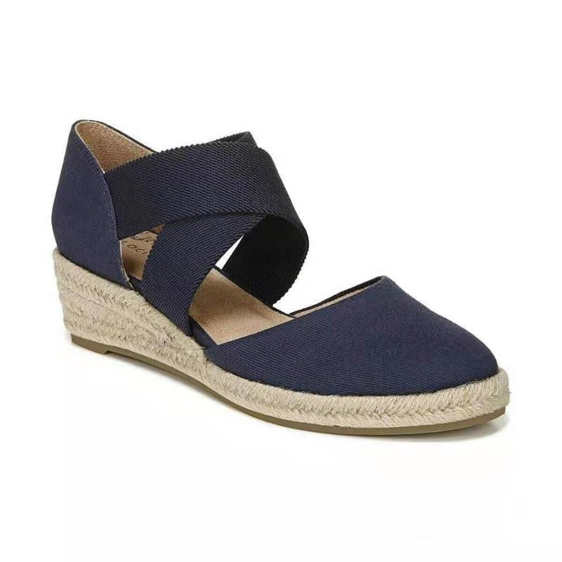 Wedge sandals with hemp rope 